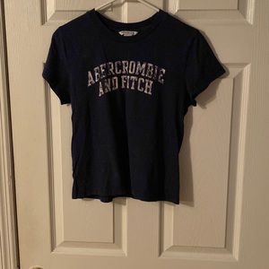 COPY - Abercrombie women’s T-shirt size large